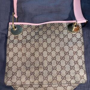 Original Gucci Canvas Eclipse Messenger